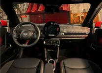 170-mini-john-cooper-works-electric-10-2024-2071px.webp