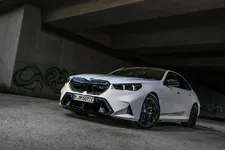 P90575530-the-all-new-bmw-m5-10-2024-2250px.webp