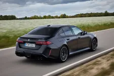 P90575641-the-all-new-bmw-m5-10-2024-2250px.webp