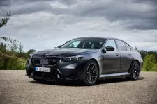 P90575681-the-all-new-bmw-m5-10-2024-2250px.webp