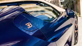 10 BUGATTI W16 Mistral Design.webp