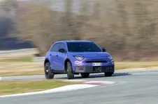 Abarth 600e Scorpionissima_03.webp