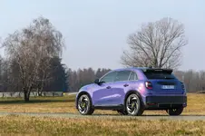 Abarth 600e Scorpionissima_04.webp