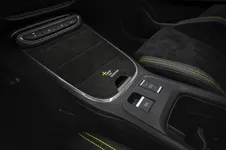 Abarth 600e Scorpionissima (06).webp