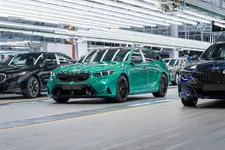 n-at-the-bmw-group-plant-dingolfing-10-2024-2250px.webp