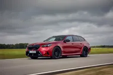 90576184-the-all-new-bmw-m5-touring-10-2024-2250px.webp
