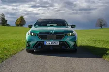 90576344-the-all-new-bmw-m5-touring-10-2024-2249px.webp