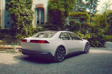 0519790-bmw-vision-neue-klasse-inform-09-23-2249px.webp
