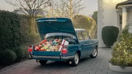P90582599-bmw-festive-campaign-das-geschenk-2666px.webp