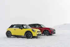 nd-mini-countryman-s-all4-in-winter-12-2024-2250px.webp
