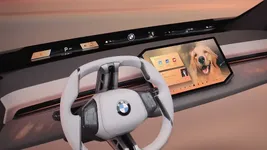 90583982-bmw-panoramic-idrive-personal-mode-2665px.webp