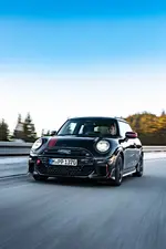85056-mini-cooper-john-cooper-works-01-2025-1000px.webp