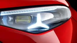 mercedes-cla-scheinwerfer3.webp