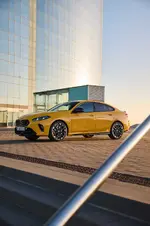 -m235-xdrive-gran-coupe-speed-yellow-02-2025-999px.webp