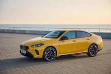 m235-xdrive-gran-coupe-speed-yellow-02-2025-2249px.webp