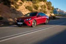 ew-bmw-2-series-gran-coupe-fire-red-02-2025-2249px.webp
