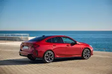 ew-bmw-2-series-gran-coupe-fire-red-02-2025-2250px.webp