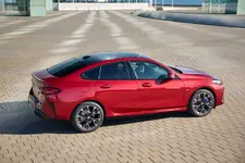 ew-bmw-2-series-gran-coupe-fire-red-02-2025-2250px.webp