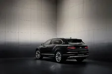 Bentayga Atelier - Light Onyx - 7.webp