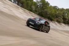the-mini-john-cooper-works-electric-10-2024-2250px.webp