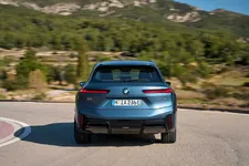 -xdrive45-arctic-race-blue-metallic-03-2025-2250px.webp