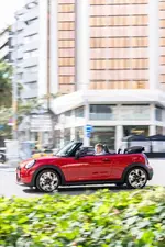 P90588545-mini-cooper-convertible-s-03-2025-1000px.webp