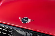 P90588576-mini-cooper-convertible-s-03-2025-2250px.webp
