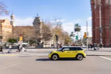 P90591086-mini-cooper-s-5-door-03-2025-2250px.webp