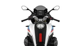 P90596247-the-new-bmw-r-1300-rs-04-2025-2666px.webp