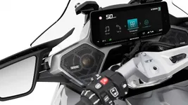 r-1300-rt-special-equipment-details-04-2025-2666px.webp