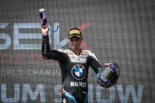onship-rokit-bmw-motorrad-worldsbk-team-bmw-2250px.webp