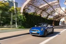 88618-the-mini-cooper-convertible-s-04-2025-2250px.webp