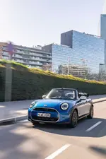 88619-the-mini-cooper-convertible-s-04-2025-1000px.webp