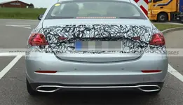 mercedes-clase-c-facelift-fotos-espia-2026-2025108086-1746784297_16_edit_151605962473219.webp