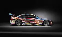 oons-17-bmw-art-car-2010-bmw-m3-gt2-05-2010-2482px.webp