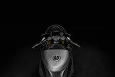 P90599098-bmw-motorrad-concept-rr-2250px.webp
