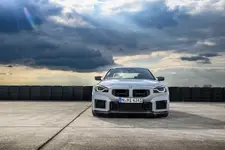 P90600871-the-new-bmw-m2-cs-2250px.webp