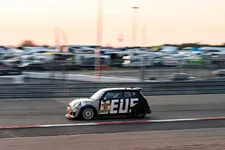 eus-at-the-24-hour-race-on-the-nuerburgring-2250px.webp
