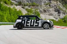 7689-mini-john-cooper-works-24h-nbr-05-2025-2250px.webp