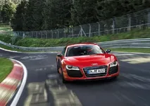 R8e120004_large.webp