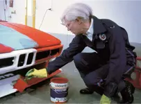 591054-bmw-art-car-4-by-andy-warhol-03-2025-2029px.webp