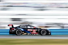 ytona-international-speedway-bmw-team-rll-2-2249px.webp