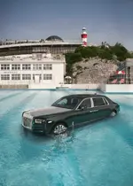 0614907-rolls-royce-phantom-at-tinside-lido-1074px.webp