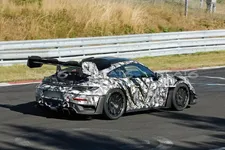 Un prototype signé SSR Performance aperçu au Nürburgring 🔥Cette semaine, les prototypes se mu...webp