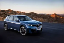 P90615621-the-new-bmw-ix3-50-xdrive-09-2025-2250px.webp