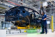 7-bmw-group-plant-debrecen-assembly-09-2025-2250px.webp
