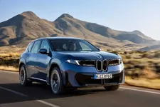 P90615630-the-new-bmw-ix3-50-xdrive-09-2025-2250px.webp