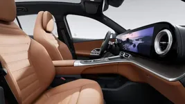 mercedes-glc-eq-sportsitz-beech-brown.webp