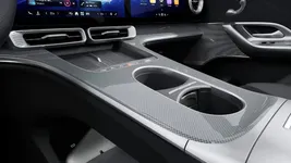 mercedes-glc-eq-zierteil-amg-carbon.webp