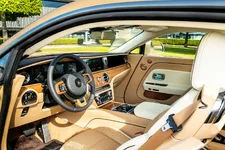 0620264-rolls-royce-spectre-bailey-interior-2249px.webp